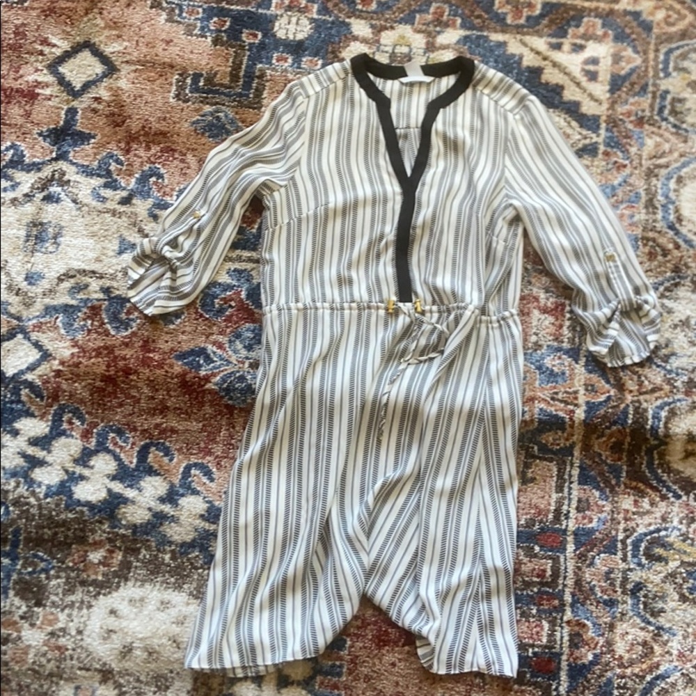 Women’s dress